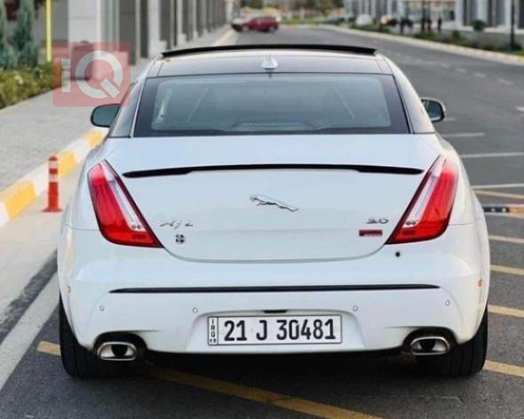 جاگوار XJ